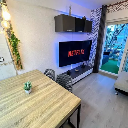 Tropical Terraza Con Minigolf Apartment Salou